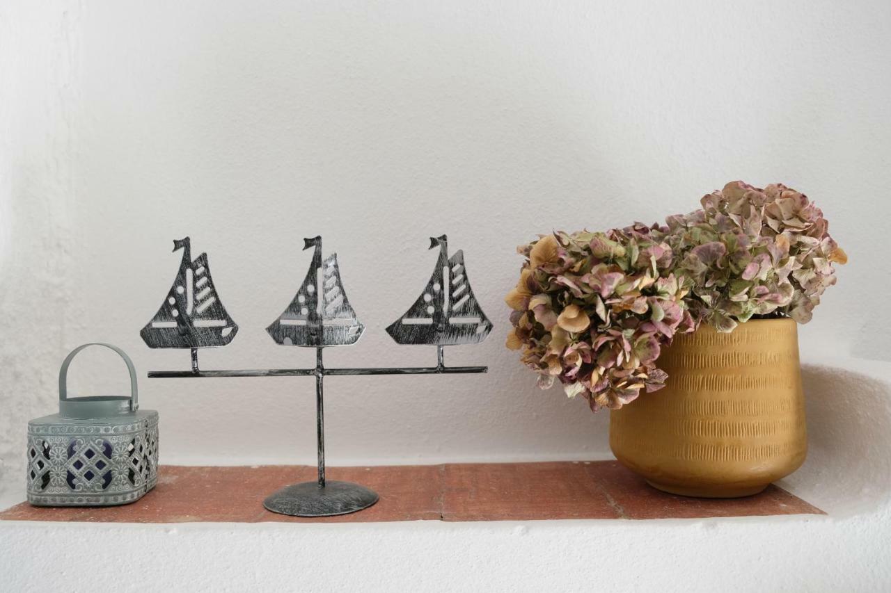Peaceful & Spacious Apt With Parking & Queen Bed Carvoeiro  Bagian luar foto